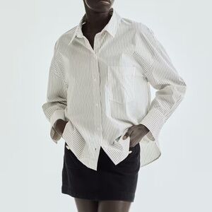 Divided by H&M Oversized Button-Down Striped Shirt